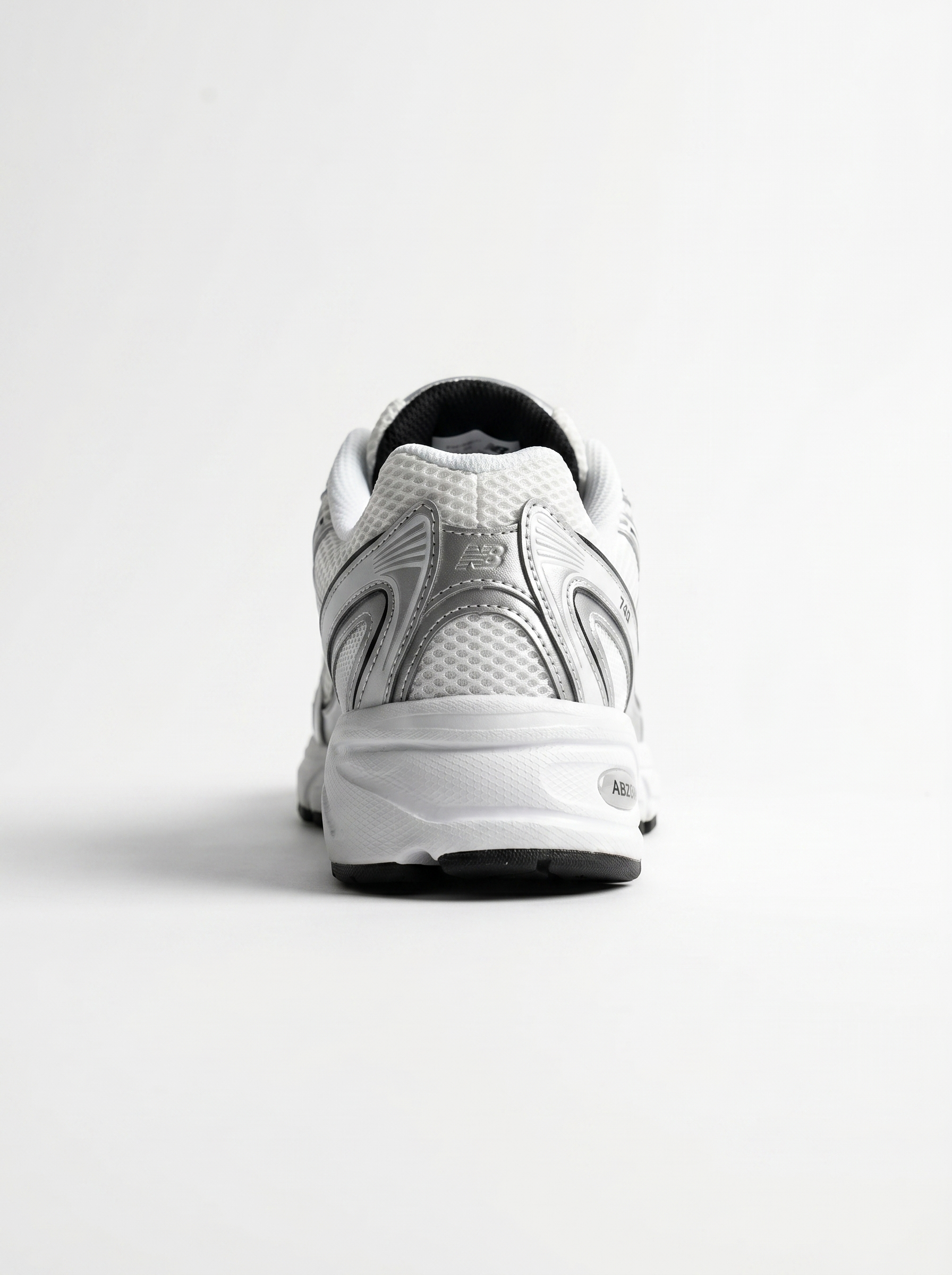 New Balance 740 - White Silver Grey