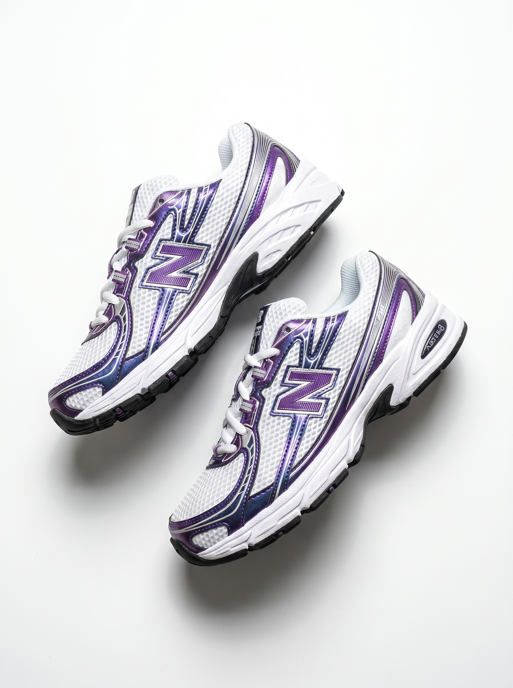 New Balance 740 - White Purple Iridescent Silver